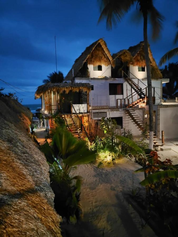 Casa Mate Beachfront Cabanas El Cuyo Eksteriør bilde